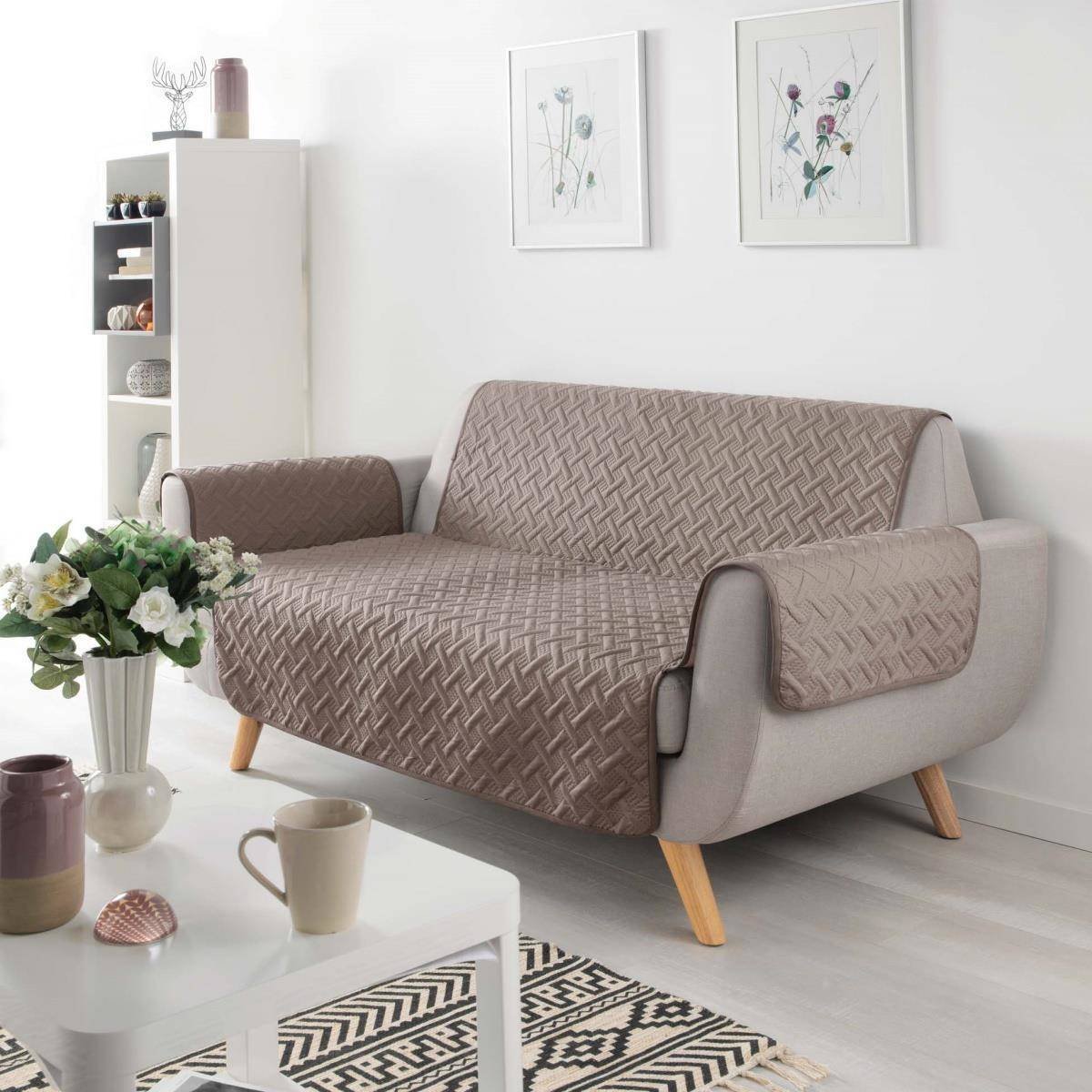 Douceur d`Interieur Pokrowiec na sofę WELL, pikowany, mikrofibra, 279 x 179 cm