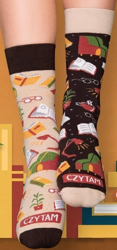 Nadwyraz.com Skarpety długie Czytam - nie przeszkadzać! 35-38