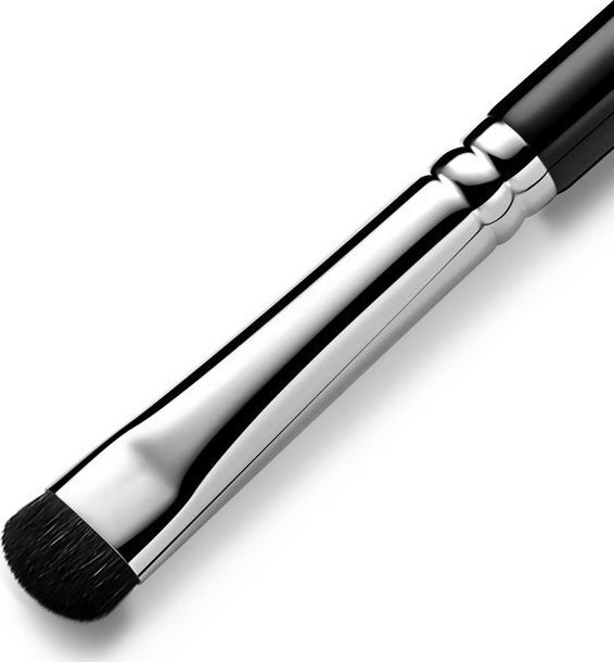 Eigshow Beauty E806 Pędzel do aplikacji cieni i pigmentów