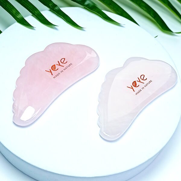 Yeye Kamień Gua Sha do masażu i relaksu AFRODYTA - różowy kwarc
