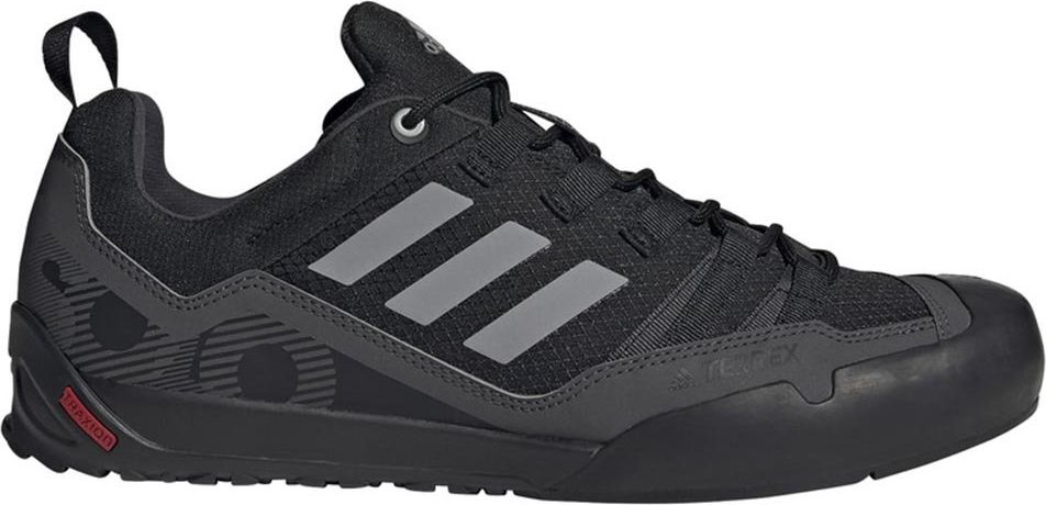 Фото - Трекінгове взуття Adidas Buty trekkingowe męskie  Terrex Swift Solo 2 czarne r. 40 