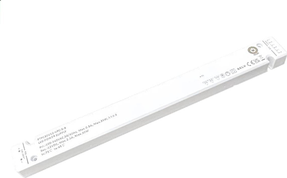 MPL Power FTPC30V12-VFC-S-B: 12V/2.5A C8 input socket; output: connectors; built-in connectors, L813...