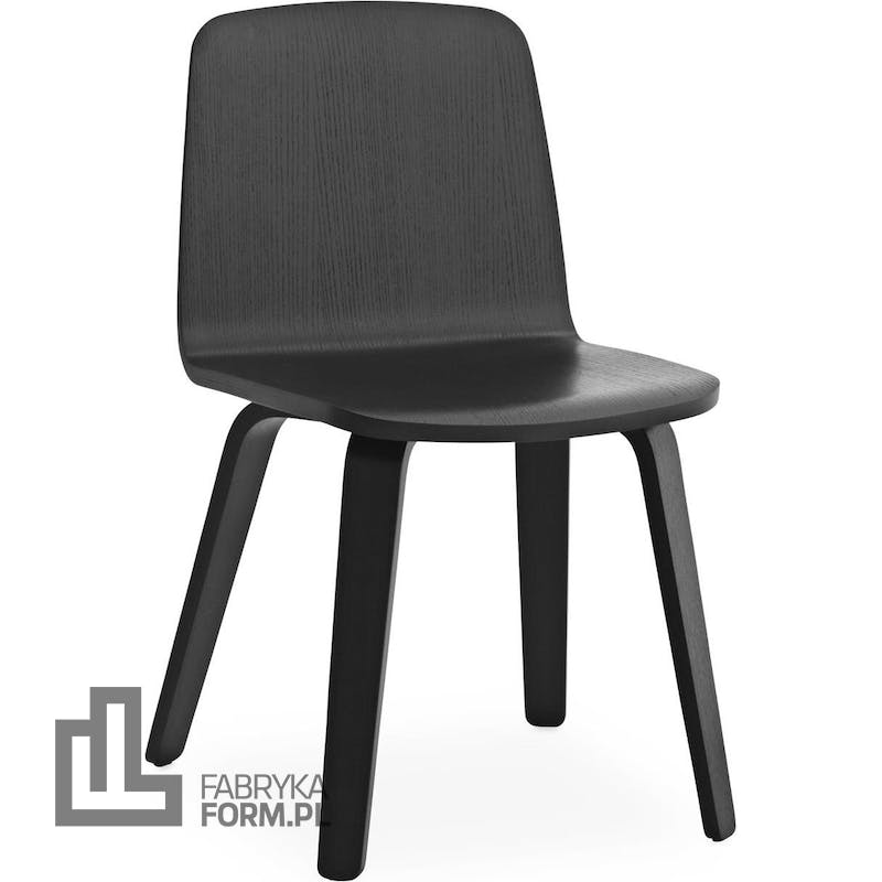 Krzesło Just czarne na dębowych nogach