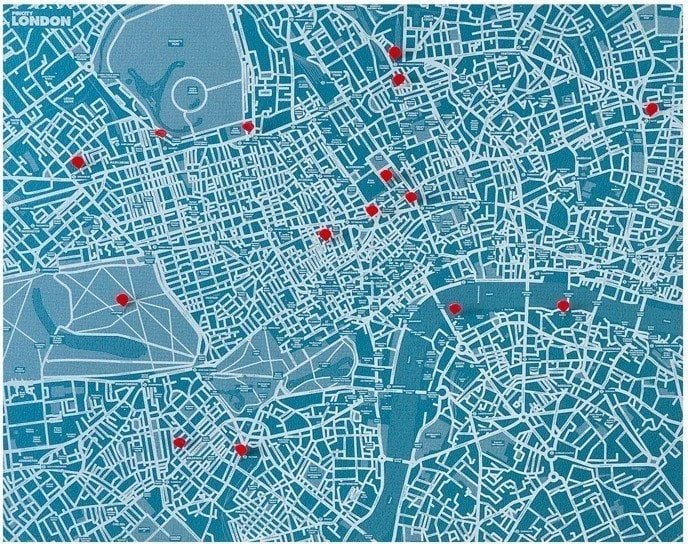 Dekoracja ścienna Pin City Londyn jasnoniebieska