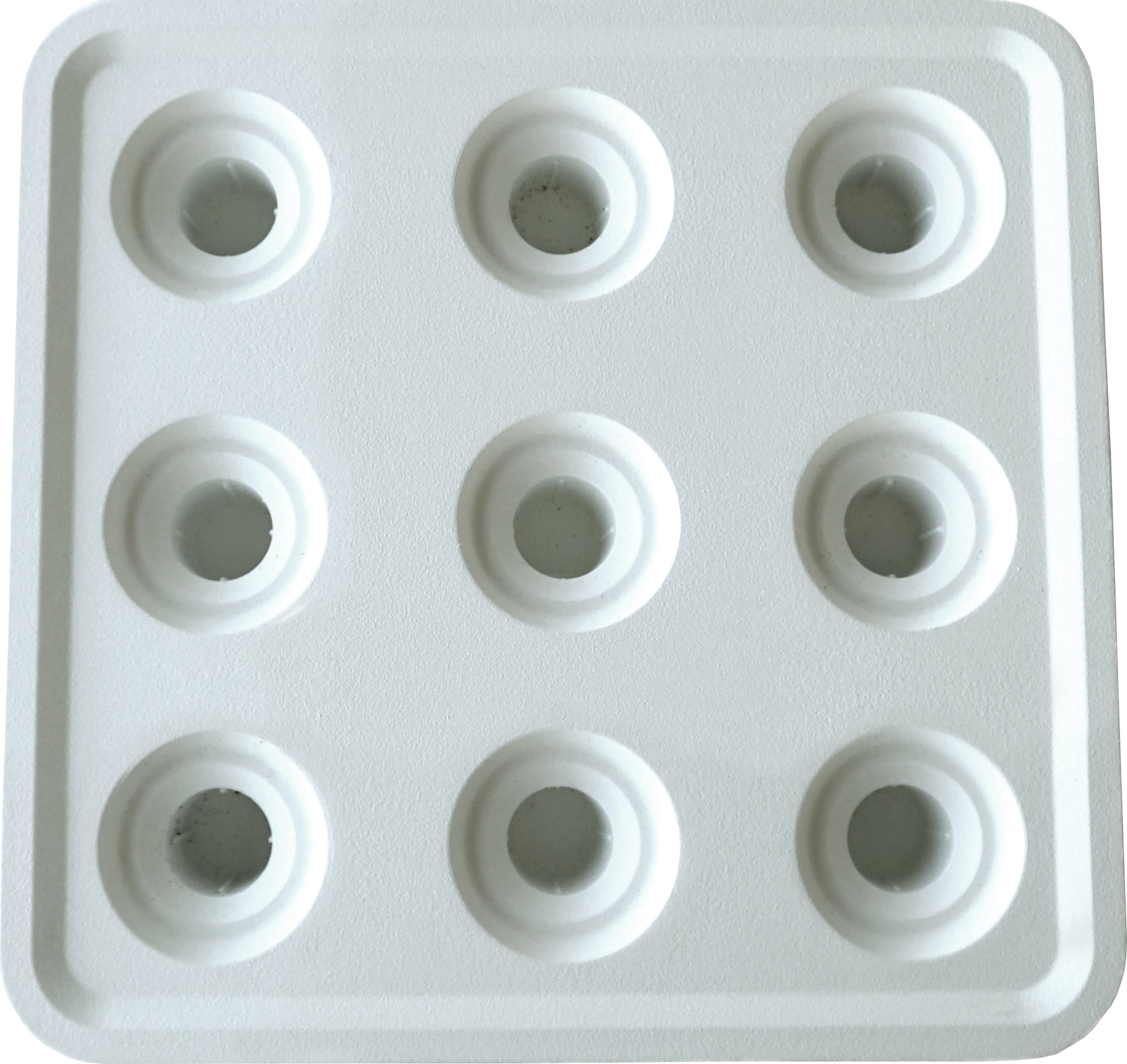 Świecznik Stumpastaken S białe aluminium