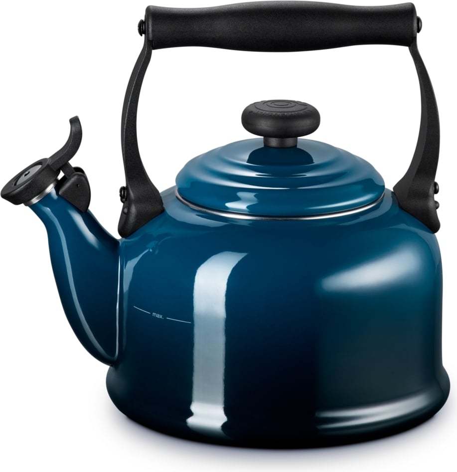 Czajnik Le Creuset 2 1 l granatowy