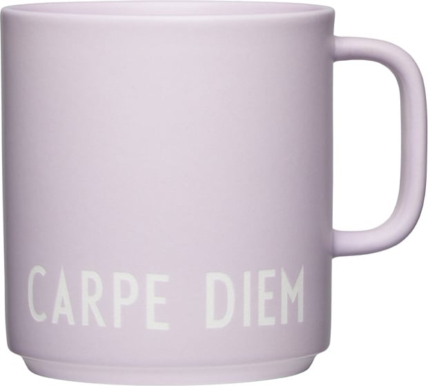 Kubek z uchem Favourite Carpe Diem jasnofioletowy