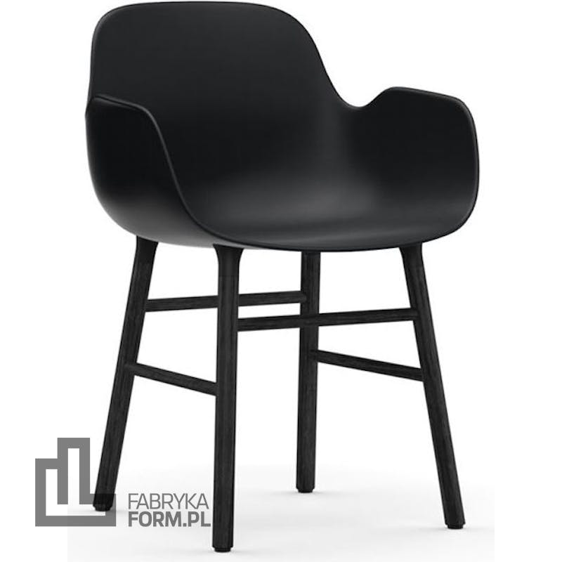 Fotel Form czarny z czarną dębową ramą