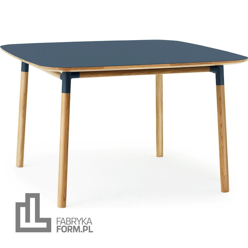 Stół Form 120x120 cm niebieski